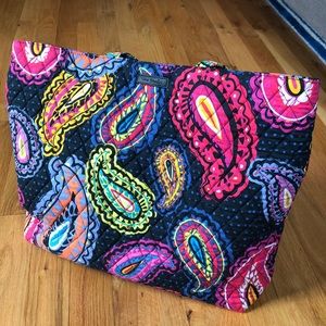 Vera Bradley tote bag